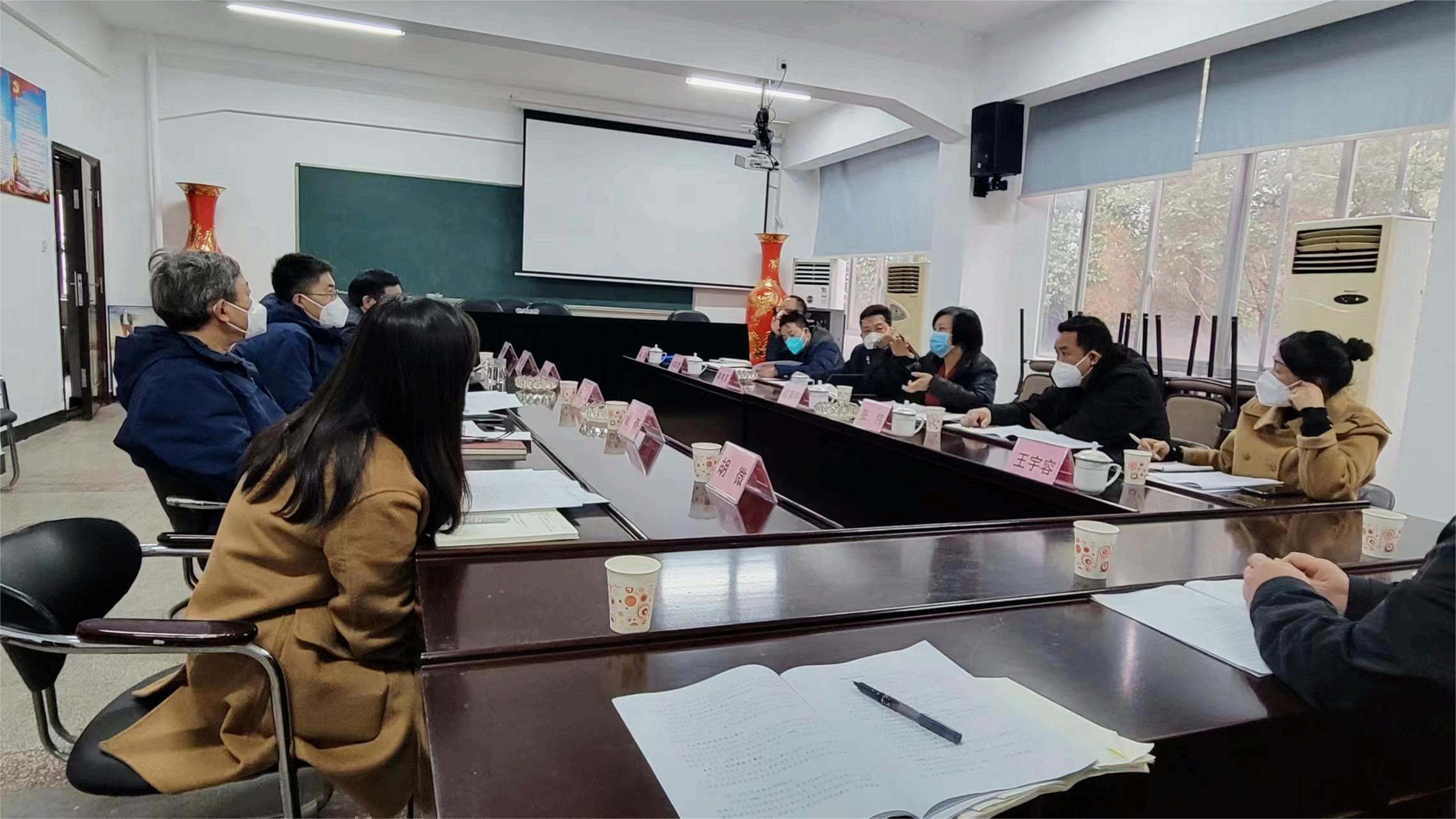 湖南兵器集團黨委副書記、副董事長蔣粵軍 一行到湖南電器科學研究院有限公司 開展年度綜合考核調研